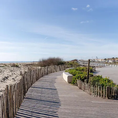 Maison Familiale Climatisee, Acces Wifi, Parking, Proche - Fr-1-409-221