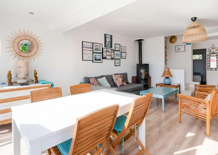 Maison Familiale Climatisee, Acces Wifi, Parking, Proche - Fr-1-409-221 *