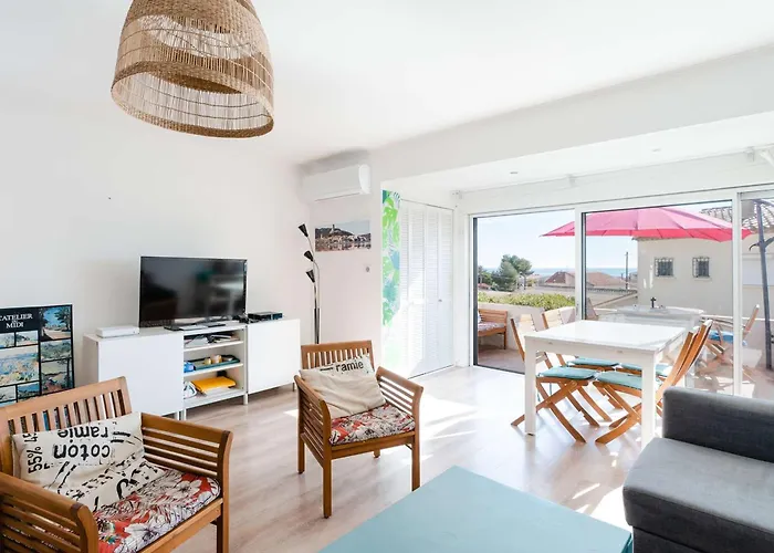 Villa Maison Familiale Climatisee, Acces Wifi, Parking, Proche - Fr-1-409-221 Fleury (Aude)